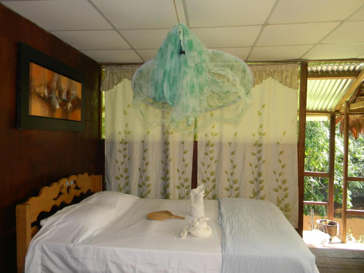 Jacamar Lodge Expeditions Iquitos Extérieur photo
