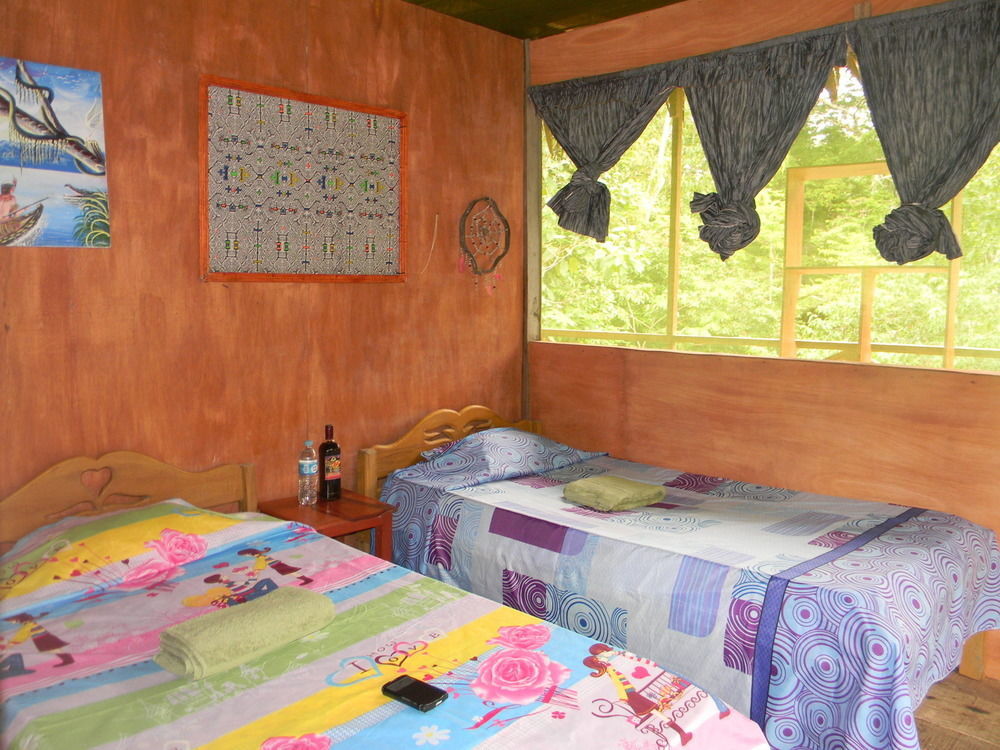 Jacamar Lodge Expeditions Iquitos Extérieur photo