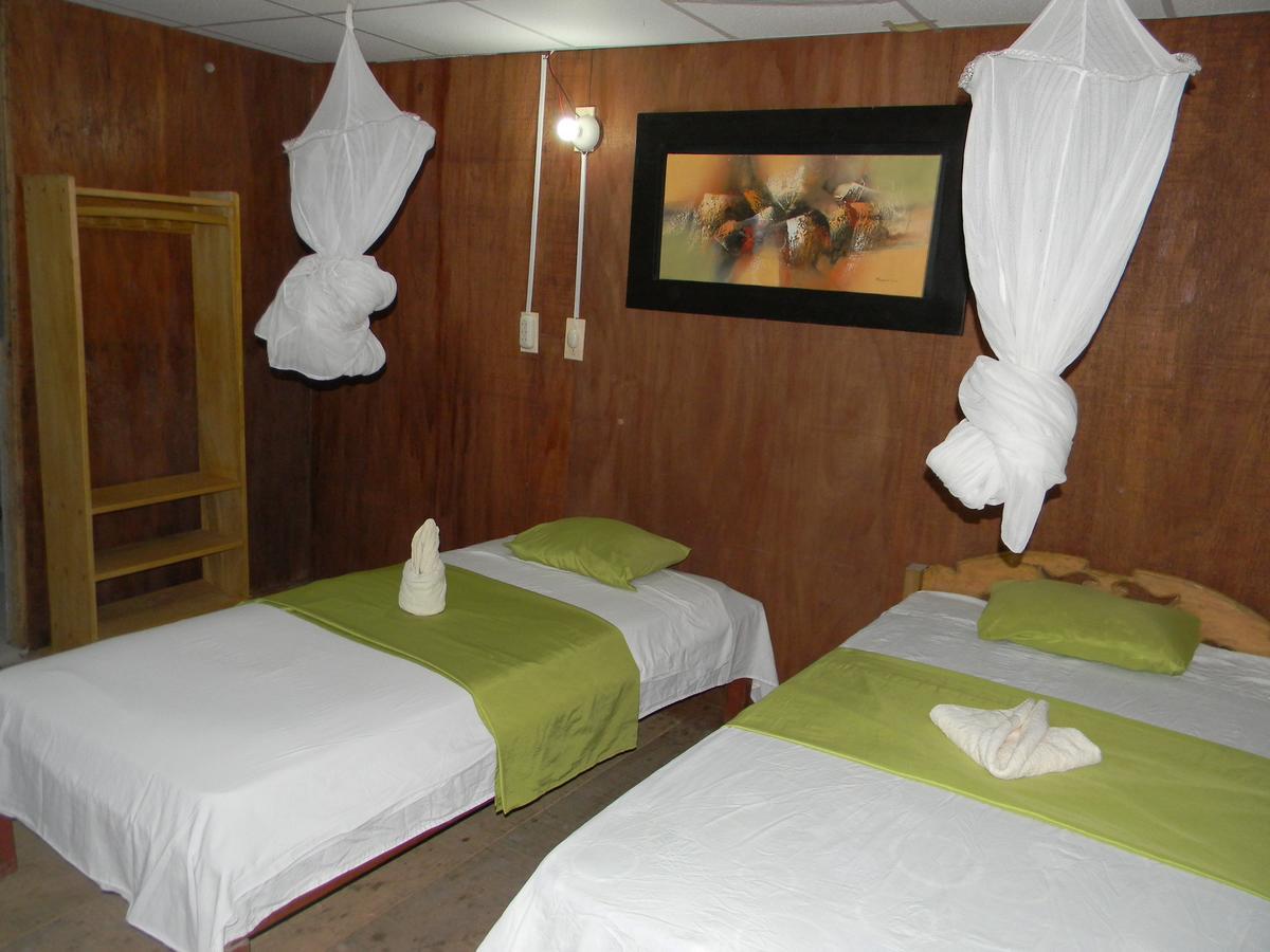 Jacamar Lodge Expeditions Iquitos Extérieur photo