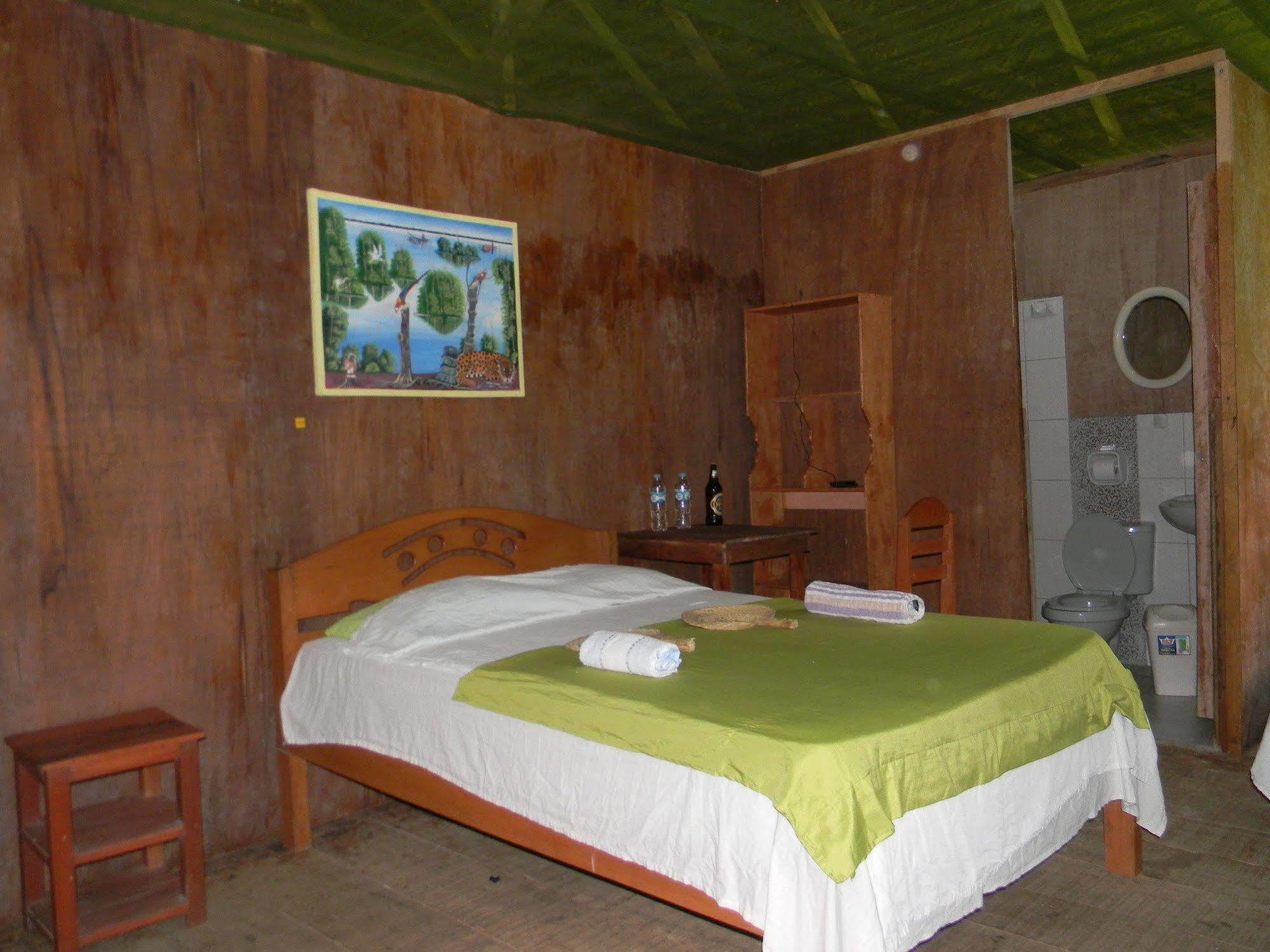 Jacamar Lodge Expeditions Iquitos Extérieur photo